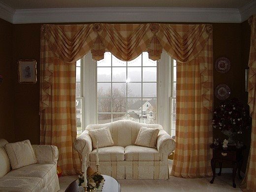 Hunter Douglas Dealer Image